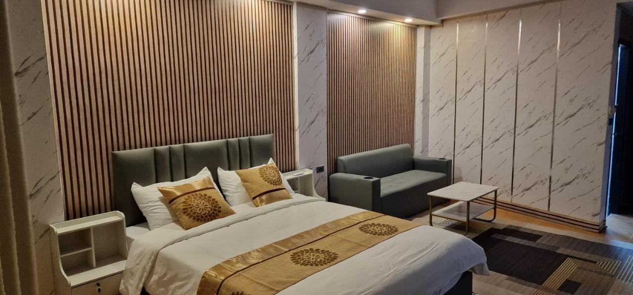 Xcess Residence Pattaya Bagian luar foto