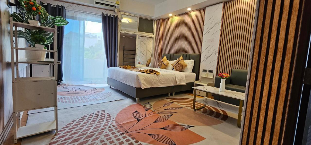 Xcess Residence Pattaya Bagian luar foto