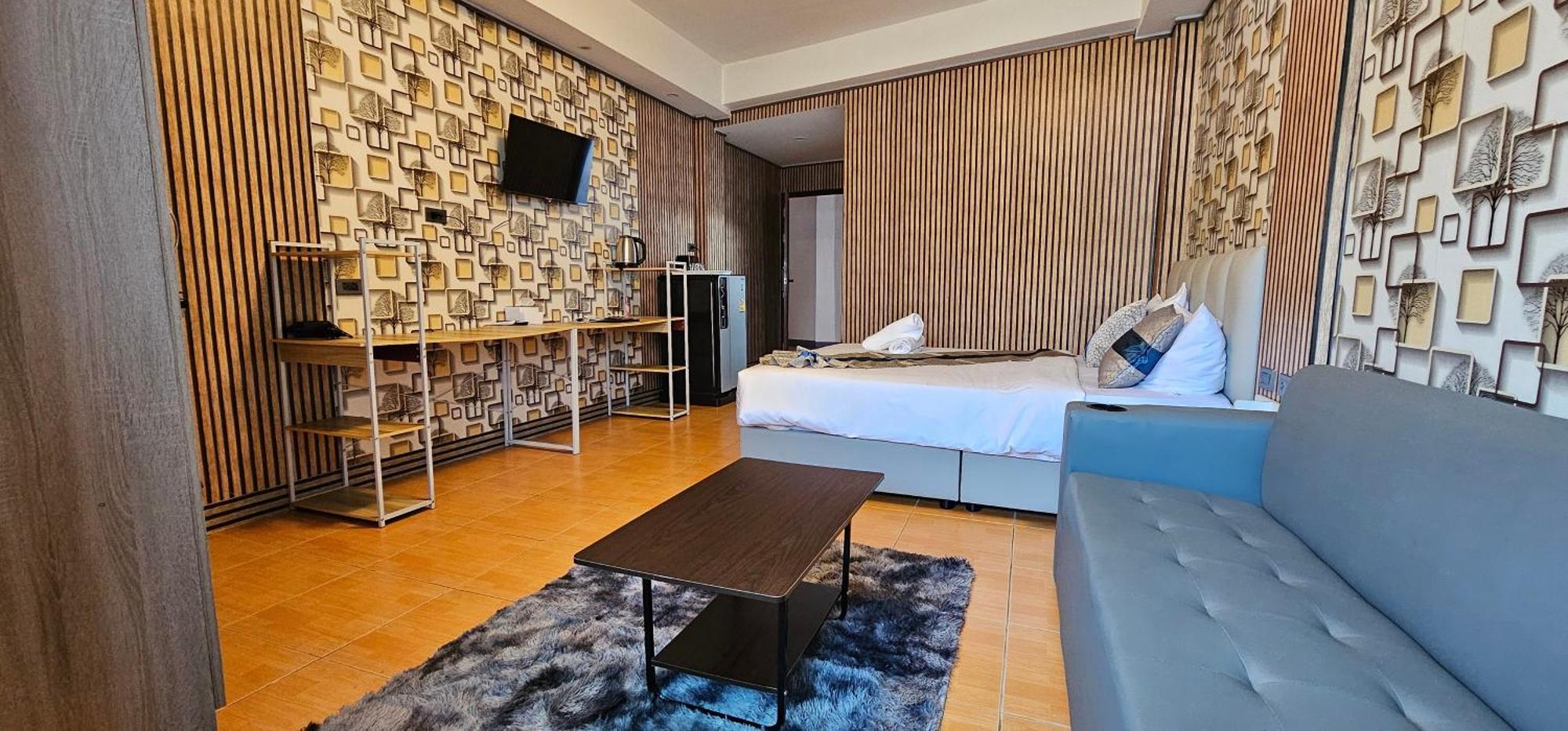 Xcess Residence Pattaya Bagian luar foto