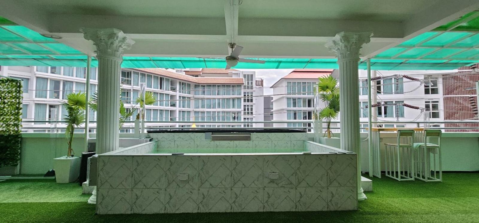Xcess Residence Pattaya Bagian luar foto