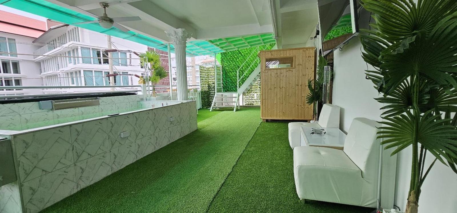 Xcess Residence Pattaya Bagian luar foto