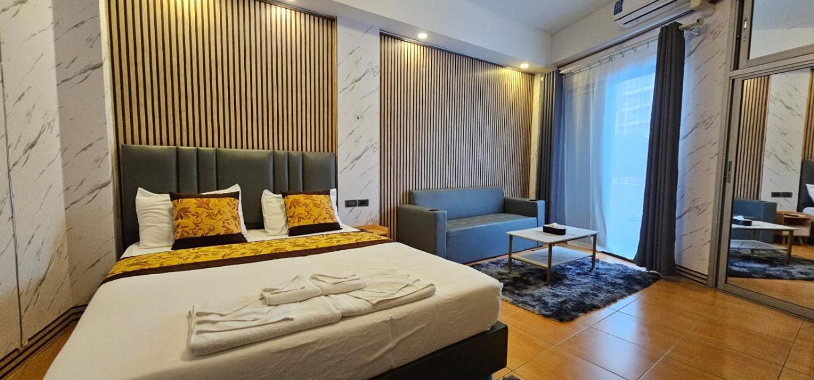 Xcess Residence Pattaya Bagian luar foto
